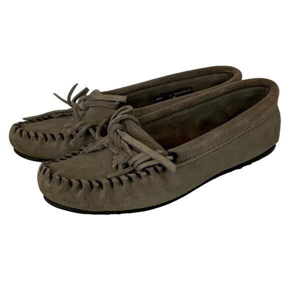 Minnetonka Womens Kilty Moccasins Size 6 Gray Suede Slip-On Softsole Shoes - Picture 1 of 9